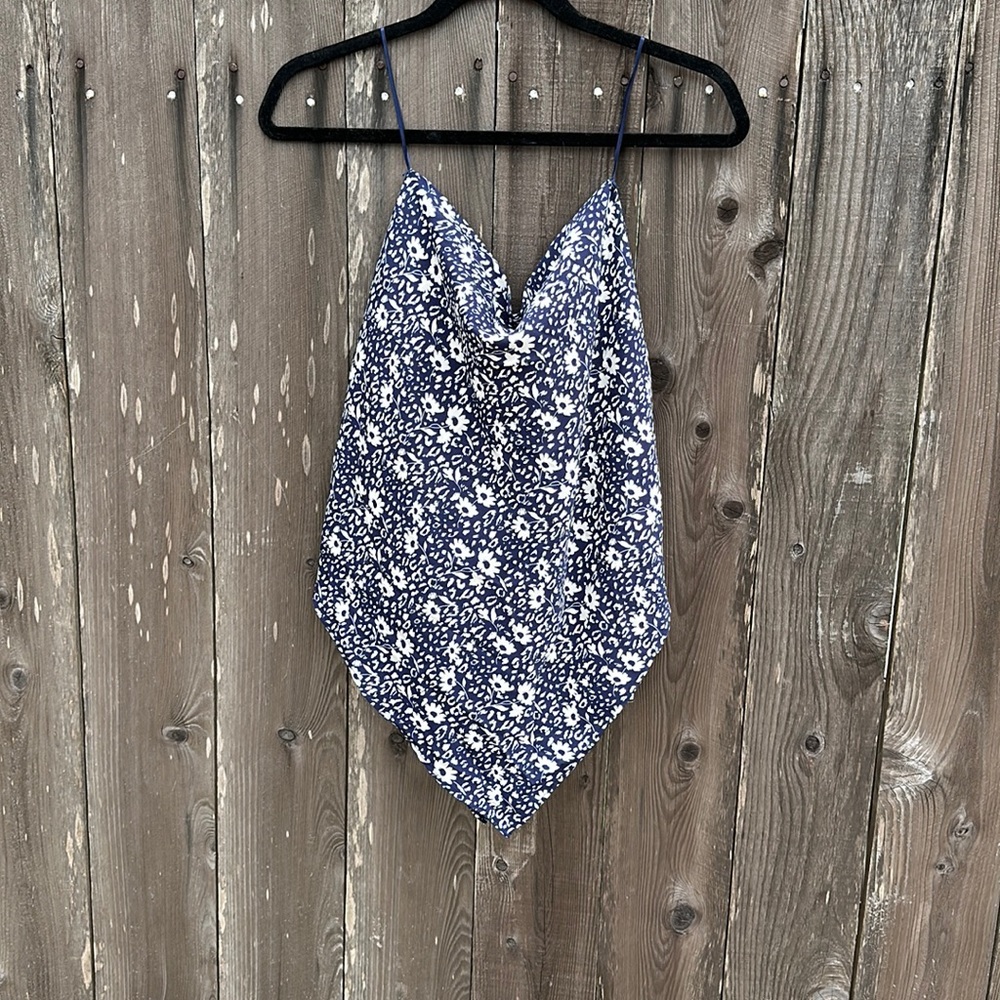 West of Melrose (purchased from Tilly’s) navy floral bandana strapless top (M)